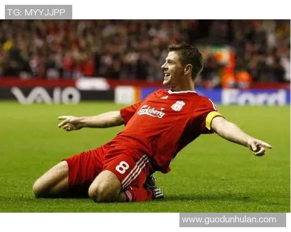 2000年代足球传奇人物排行榜 回顾经典球星的辉煌岁月