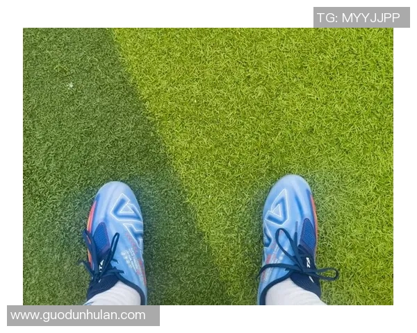 安踏足球鞋携手顶级球星打造竞技装备助力运动员突破极限