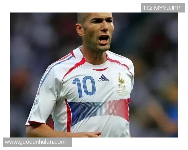 纵观世界足球球星辉煌历程细数他们曾效力过的著名俱乐部 纵观世界足球球星辉煌历程细数他们曾效力过的著名俱乐部